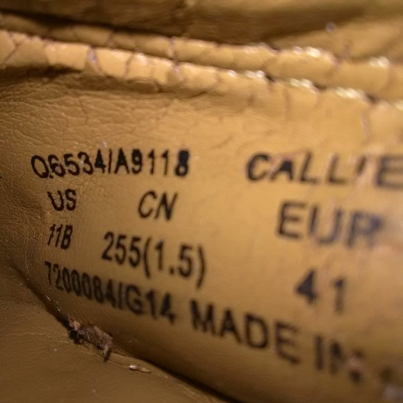 Coach Flats - Picture 6 of 6